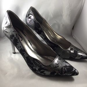 J. Renee Pewter Black Harietta-JJ Heels 11M